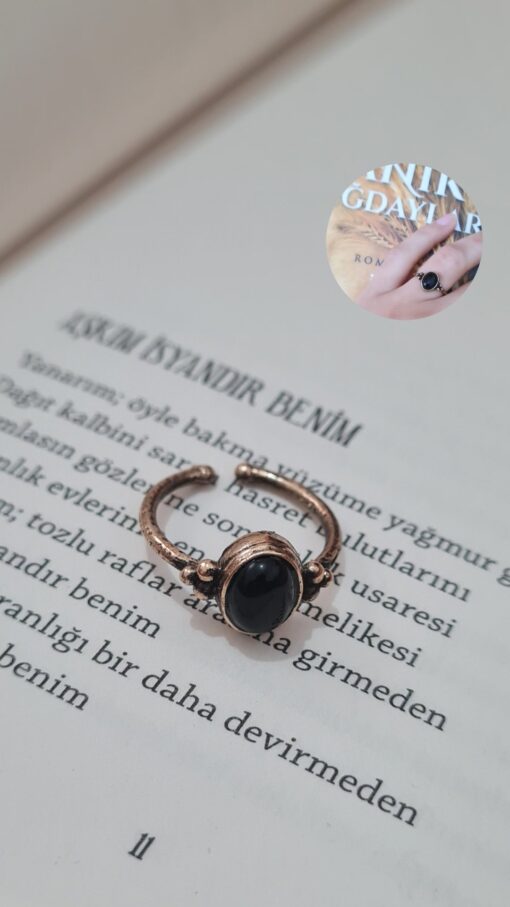 Vintage Siyah Oniks Taşı Yüzük Bronz Ayarlamalı Yüzük